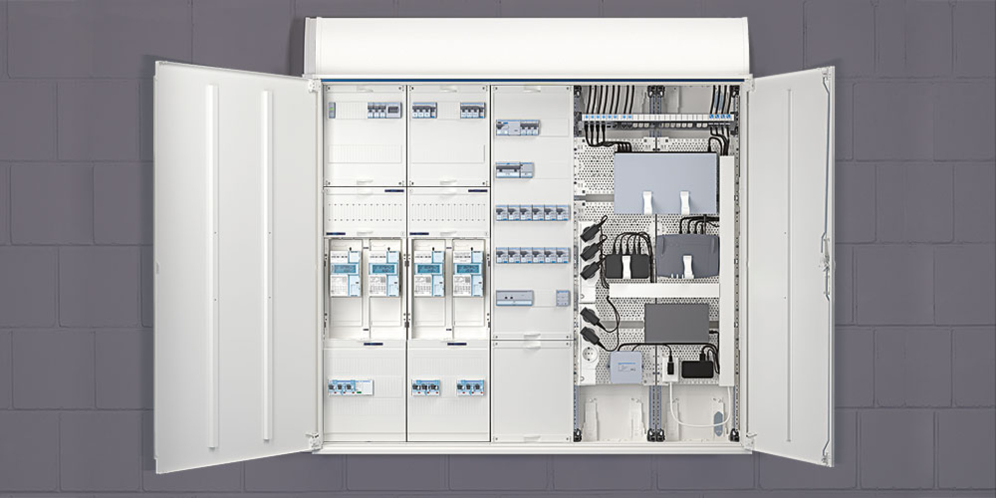Technikzentrale bei Elektro Steber GmbH & Co. KG in Weil