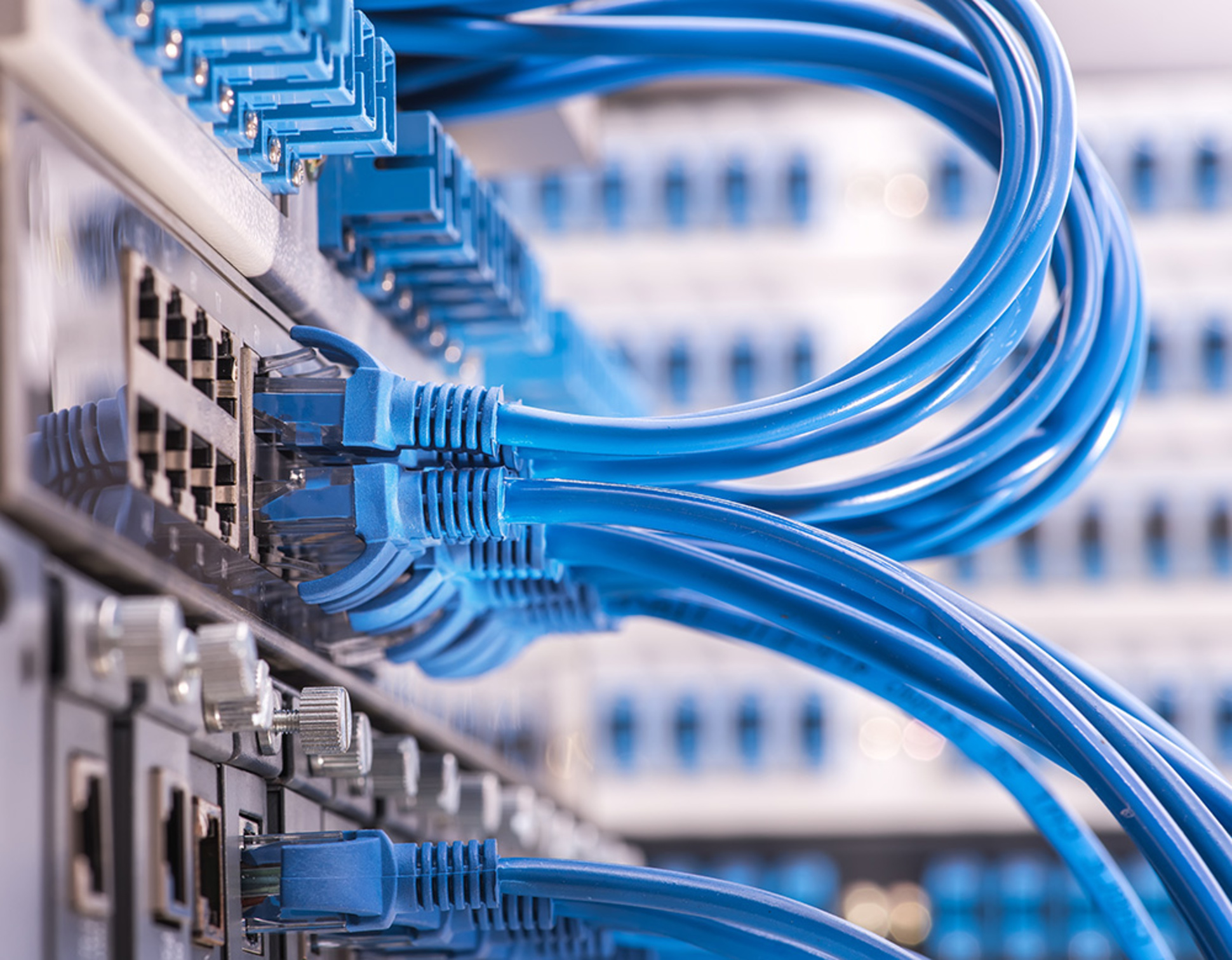 Netzwerktechnik bei Elektro Steber GmbH & Co. KG in Weil