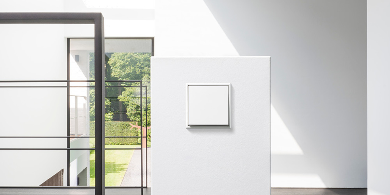 JUNG Schalterprogramme bei Elektro Steber GmbH & Co. KG in Weil